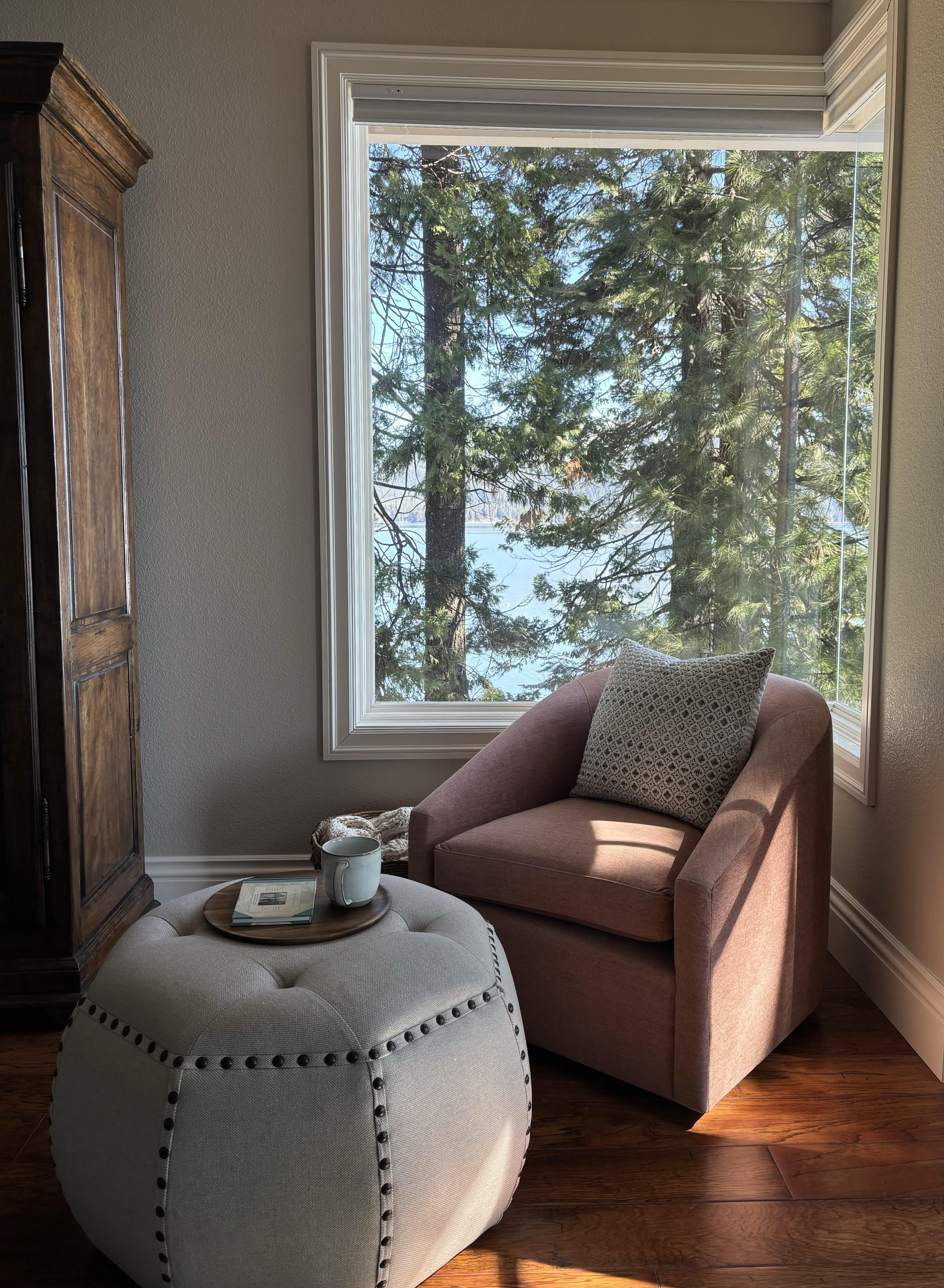 Modern Chair Designs For Living Room