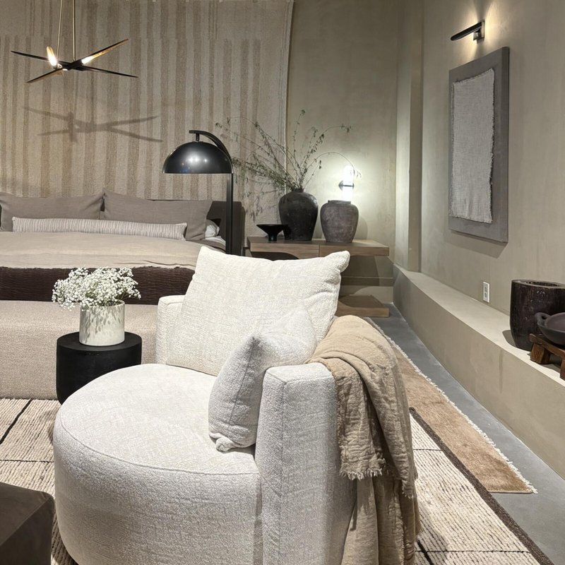 Exploring Challenges in Bespoke Home Design Workflows