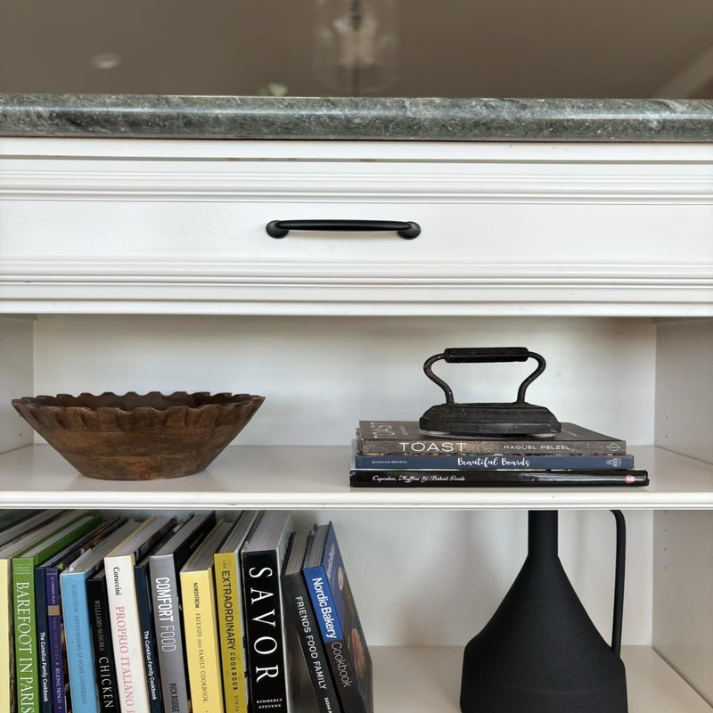 Exploring Narrow Home Design for Efficient Space Utilization