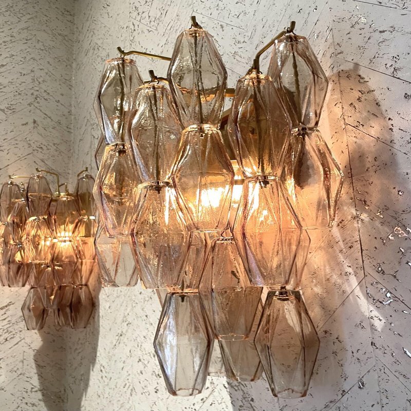 Is there any specific approach designed for renovating older homes